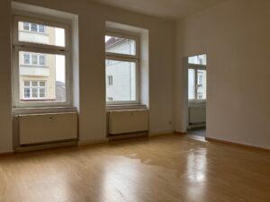 Wohnzimmer linke WE